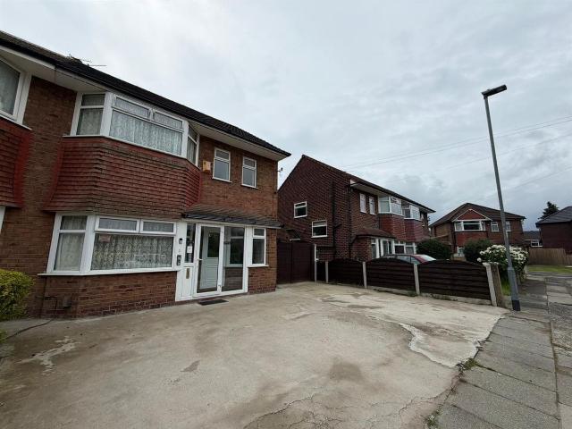 Lanark Avenue, Manchester M22, 3 bed property to rent, £1,700 pcm | PrimeLocation