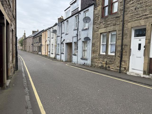 Lanark ML11, 1 bed flat to rent, £650 pcm | PrimeLocation