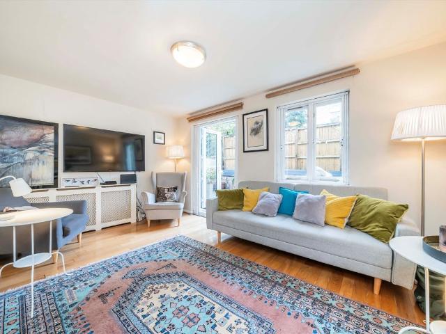 Lanark Road, Maida Vale W9, 2 bed flat to rent, £3,000 pcm | PrimeLocation