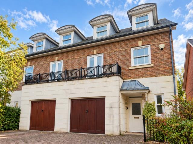 Lancaster Avenue, Guildford 4 bedrooms Property for lettings Seymours
