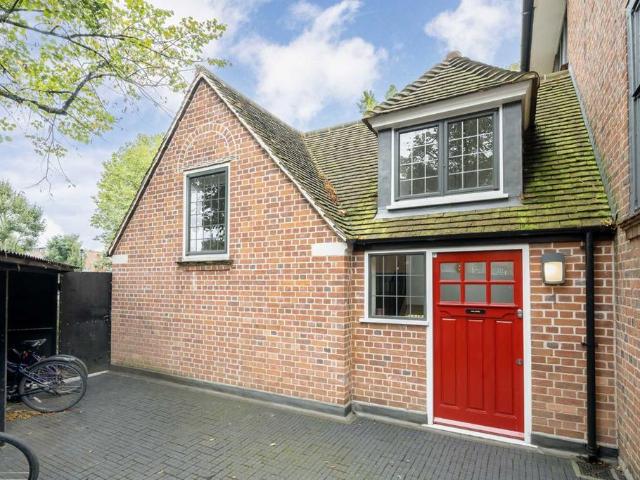 Lancaster Grove, London NW3 1 bed house to rent £3,500 pcm £808 pw