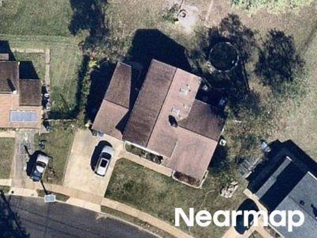 Lancaster Dr