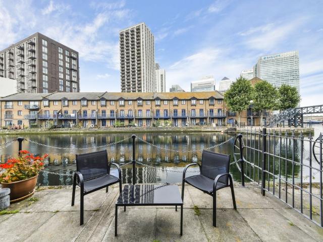 Lancaster Drive, London E14, 5 bed town house to rent, £6,000 pcm | PrimeLocation