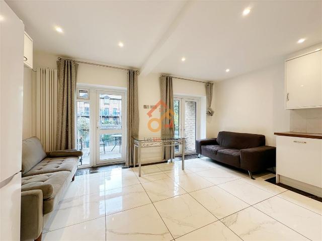 Lancaster Drive, London E14, 5 bed property to rent, £5,995 pcm | PrimeLocation