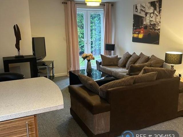 Lancaster Lodge, Thornaby On Tees, TS17 1 bed flat to rent £650 pcm £150 pw
