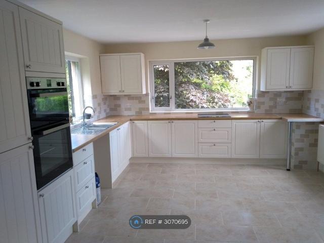 Lancaster Road, Carnforth LA5, 3 bed detached house to rent, £1,100 pcm | PrimeLocation