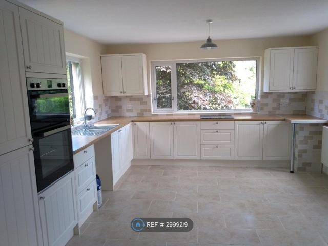 Lancaster Road, Carnforth LA5, 3 bed detached house to rent, £1,100 pcm | PrimeLocation