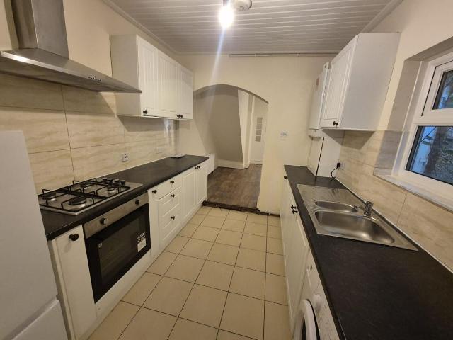 Lancaster Road Flat A, London N18, 1 bed flat to rent, £1,550 pcm | PrimeLocation