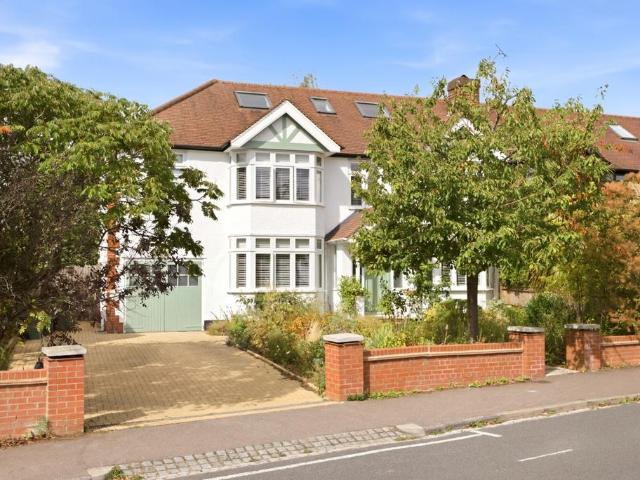 Lancaster Road, Hertfordshire AL1 6 bed house to rent £6,500 pcm £1,500 pw