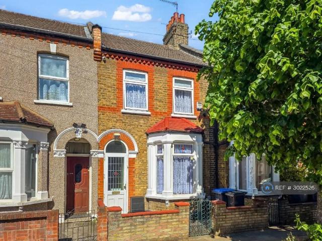 Lancaster Road, London, N18 1 bed in a house share to rent £800 pcm £185 pw