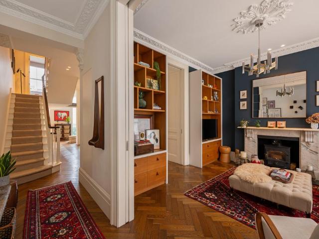 Lancaster Road, London, W11 4 bed terraced house to rent £32,500 pcm £7,500 pw