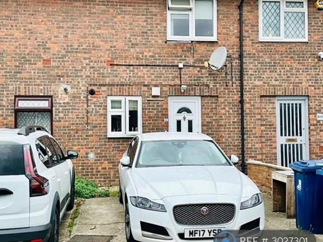 Lancaster Road, Northolt, UB5 2 bed terraced house to rent £1,999 pcm £461 pw