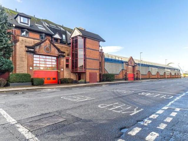 Lancefield Quay, Glasgow G3 1 bed flat to rent £1,450 pcm £335 pw