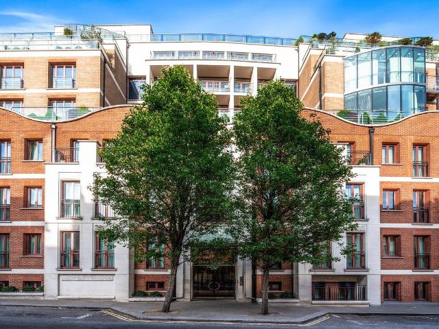Lancelot Place SW7, 3 bed flat to rent, £16,250 pcm | PrimeLocation