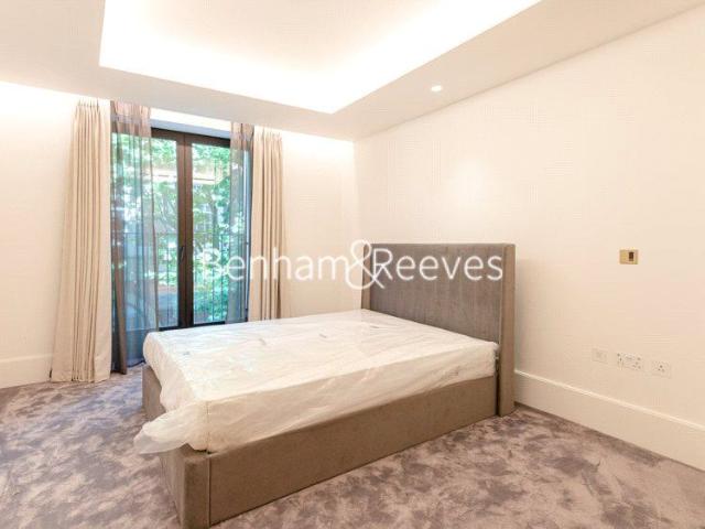 Lancer Square, London W8, 1 bed flat to rent, £7,367 pcm | PrimeLocation