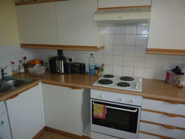Lancing House, WD24 4RL, Watford, WD24 2 bed flat to rent £1,450 pcm £335 pw