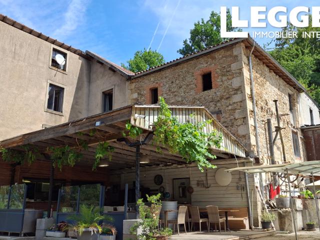L'Ancienne Tannerie – Un ensemble immobilier unique composé de plusieurs bâtiments et espaces d'habitation