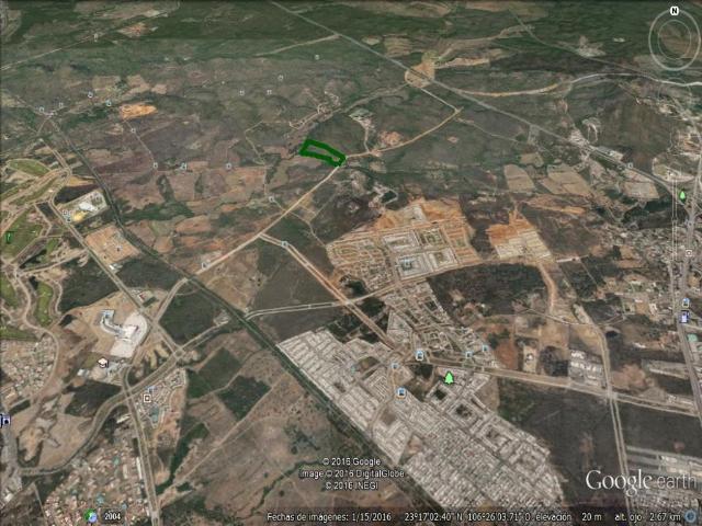 LAND ON MARINA MAIN STREET/ TERRENO EN TRANSITADA AVENIDA EN MARINA