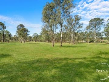 Freemans Reach, Colo Heights