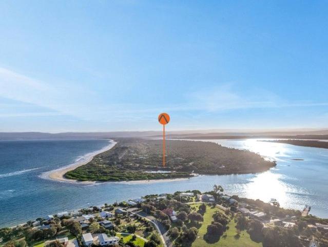 Land opportunity with coastal lifestyle potential