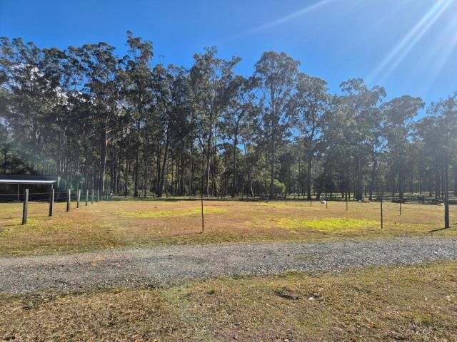 Land for Sale 1012m² in Benarkin
