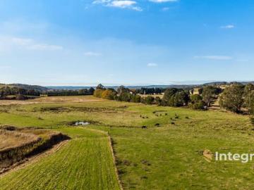Land to rent in Victoria