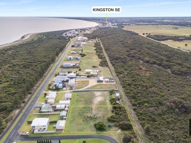 Land In Desirable Pinks Beach Location On The Stunning Limestone Coast