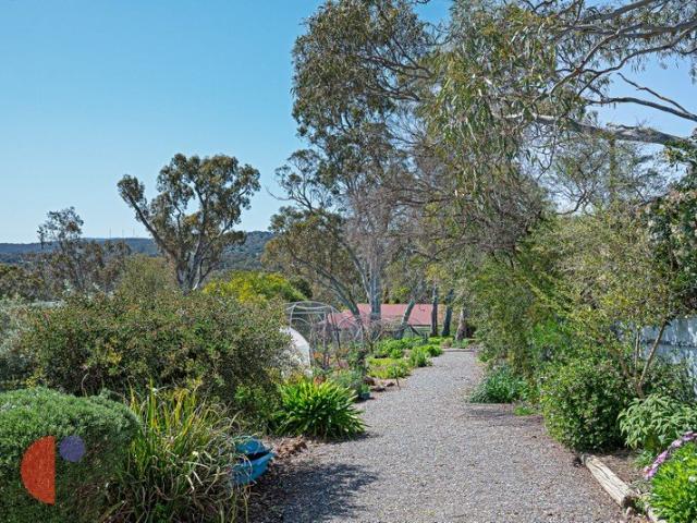 LAND IN PRIME LOCATION HILLSIDE VIEWS