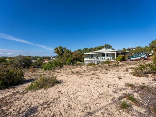 Land Preston Beach, 105707048