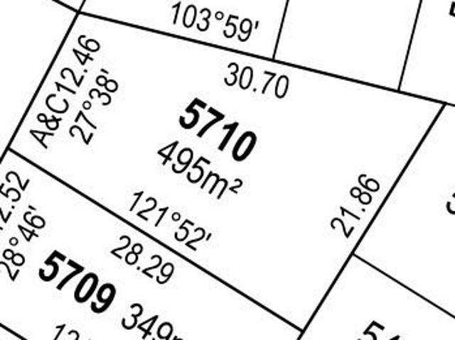 Land WYNDHAM VALE VIC 82726228