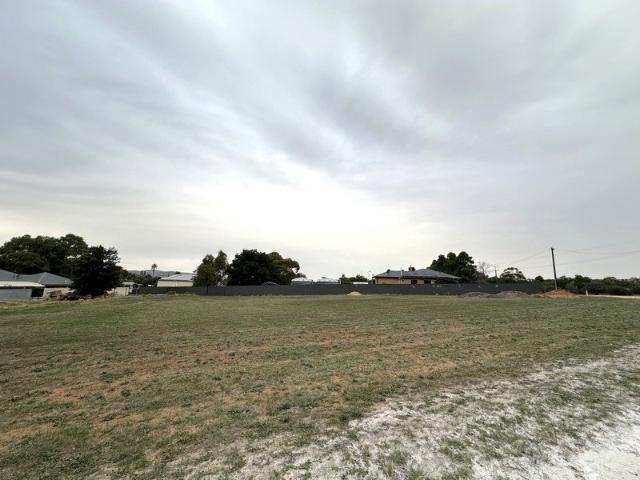 Land with Picturesque Views