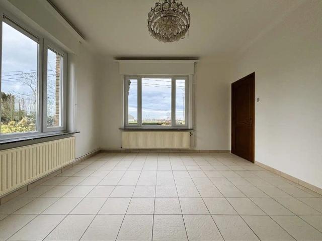 Landelijke villa met opslagruimte te huur te Vleteren