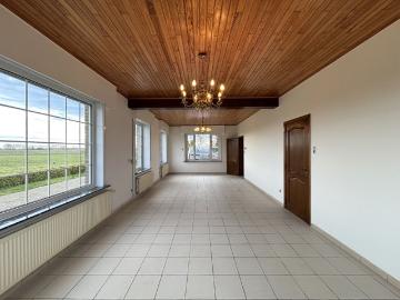 Landelijke villa met opslagruimte te huur te Vleteren