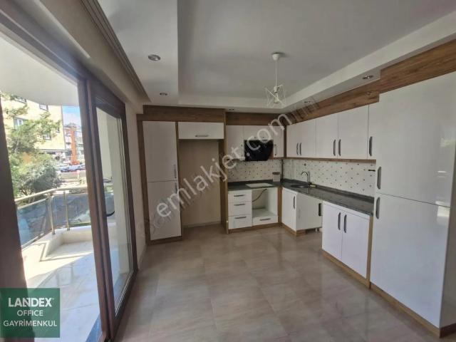 Landex'ten 2+1 Akkonak'ta 110m2 Arakat 4 Yıllık Kiralık Daire
