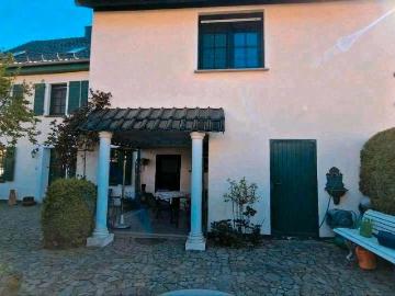 Landhaus zu verkaufen – 180 m², ländliche Lage, top gepflegt!