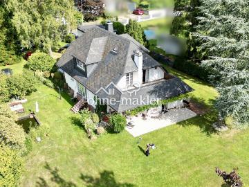 Landhaus auf großem Grundstück in ruhiger Lage im Wildpark