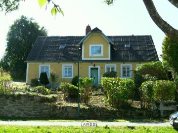 Haus zum Verkauf in 3932 - Garten
