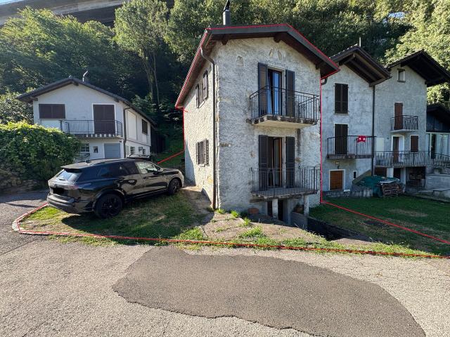 LANDHAUS MIT 2,5 ZIMMERN
