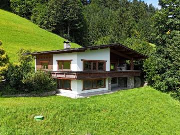 Landhaus mit Charakter – Wohnen am Waldrand mit Ausblick & Privatsphäre