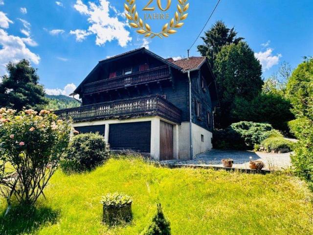Landhaus mit großem Garten in ruhiger Lage