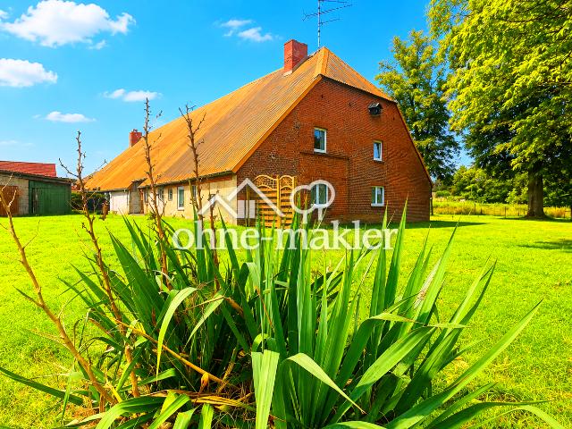 LANDHAUS MIT INTEGRIERTER SCHEUNE*6270qm GRUNDSTÜCK MIT BAULAND ! ! !