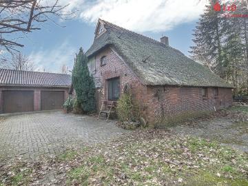 Reserviert: Landhaus mit Reetdach in traumhafter Lage