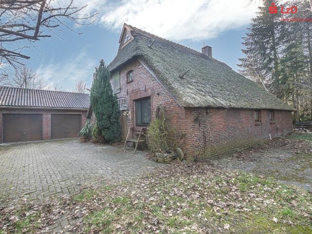 Reserviert: Landhaus mit Reetdach in traumhafter Lage