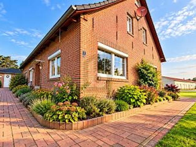 LANDHAUS NORDSEE  2.195 M² & PV