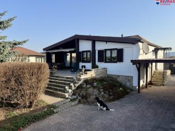 Landhausflair – Bungalow mit Keller auf 92 m² Wfl. Nahe Therme Linsberg Asia in Bad Erlach!