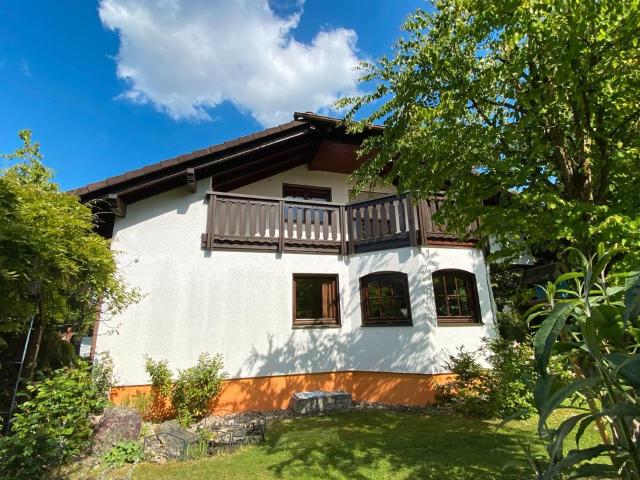 Landhausvilla für Ihre Familie in traumhafter Lage