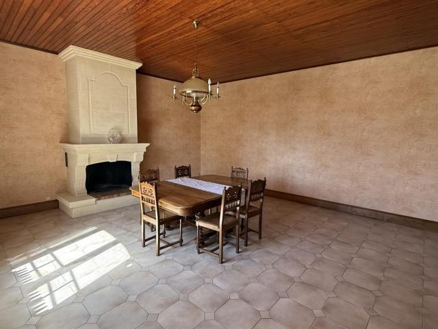 Landiras Maison En Pierre 3 Chambres 6 Pieces Dépend. 197m² Landiras