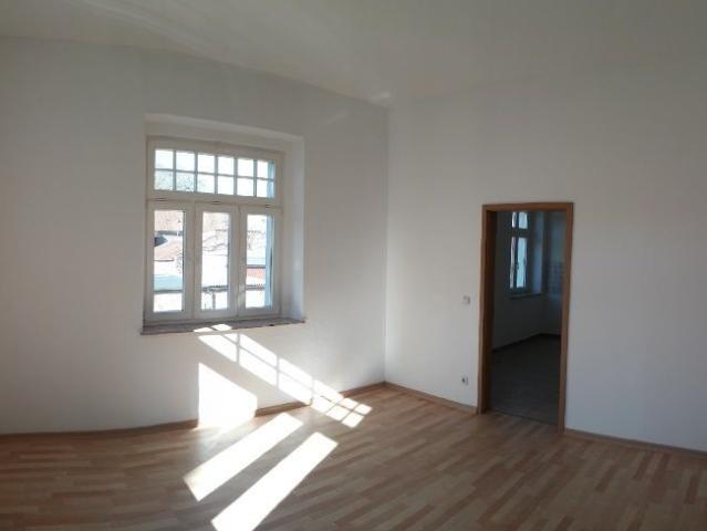 ländliche 2 Raumwohnung mit Einbauküche in Reichenbach / Oberlausitz