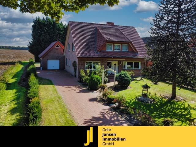 Ländliche Idylle in Fehndorf mit Feldblick & PV Anlage! Keine Käuferprovision!