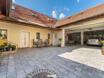 Haus zum Verkauf in 8423